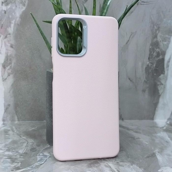 Samsung A12/M12. Накладка, PU Metal Camera Edge, текстура кожи, светло-розовый